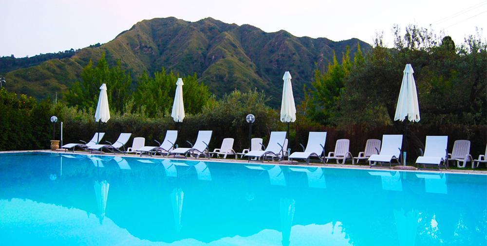 Agriturismo Valle Alcantara Villa Motta Camastra Ngoại thất bức ảnh
