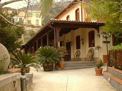Agriturismo Valle Alcantara Villa Motta Camastra Ngoại thất bức ảnh